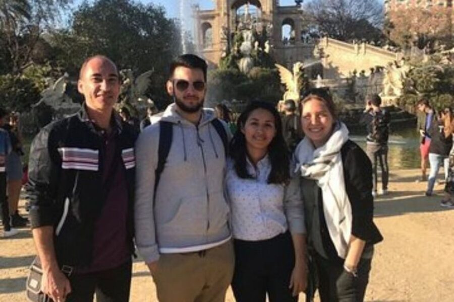 Barcelona: Private custom tour with a local guide - Why a private custom walk is a smart move in Barcelona