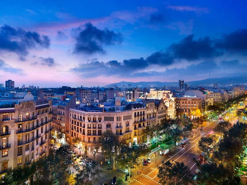 Barcelona: Private DAY TRIP Personalized City Tour - Gaudí-Style Modernism: Where Your Photo Stops Become a Story