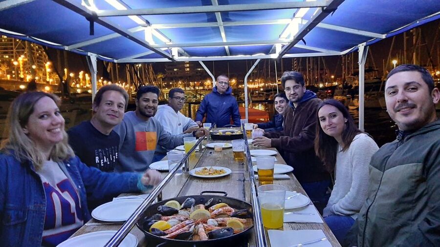 Barcelona: Private Evening Cruise with Dinner and Drinks - Who should book this cruise, and who should skip it