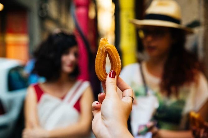 Barcelona Private Food Tour With Locals: 6 or 10 Tastings - Private Local Guide Perks, From Stories to Smart Pacing