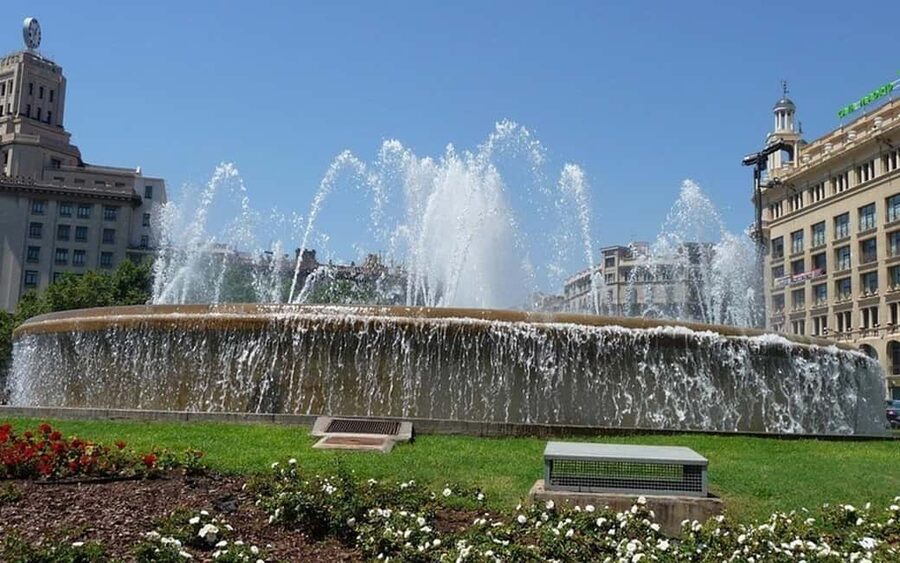 Barcelona: Private Half-Day Sightseeing Tour with a Local - Key highlights worth centering in your plan