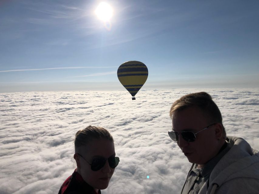Barcelona: Private Romantic Balloon Flight - Landing Gently, Then Cava and Pastries