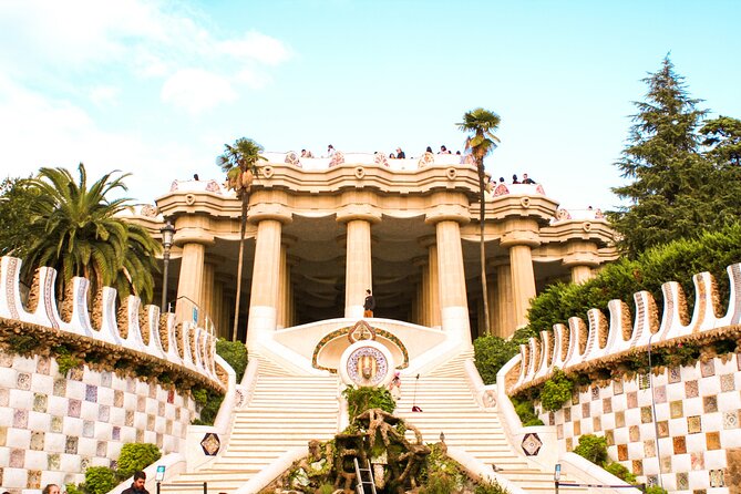 Barcelona: Private Sagrada Familia & Park Guell tour with Pickup - Price and Time: Is $421.67 Per Person Good Value?