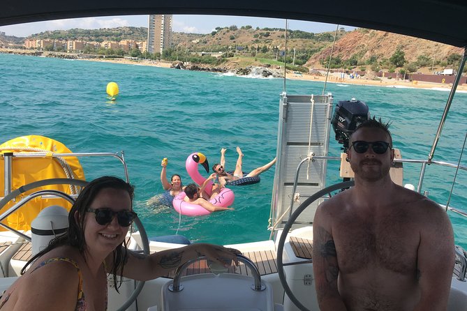 Barcelona Private Sailing Trip with unlimited drinks and snacks - Price and value: what $157.41 per person is really buying