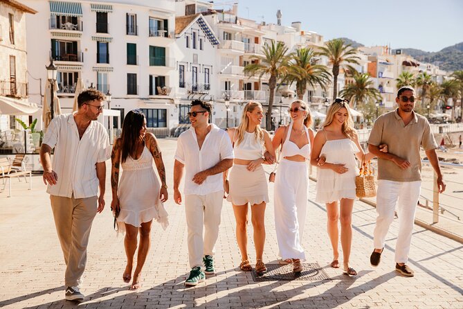 Barcelona: Private SITGES Tour and PENEDÈS Wine Tasting & TAPAS - Optional professional photo shoot: worth it for memory, not for bragging