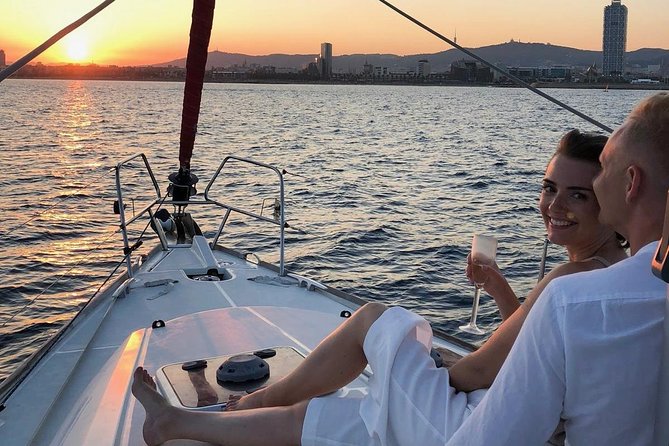 Barcelona Private Sunset Sailing with Drinks - Drinks included: how the cava and champagne fit the moment