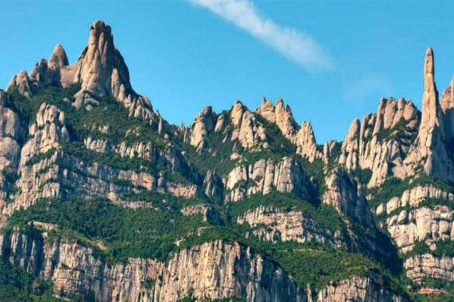 Barcelona: Private Tour Castles, Salt, Montserrat and Wines - A 10-hour sampler of Catalonia’s castles, salt, and monastery
