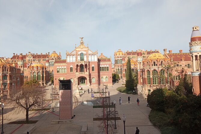 Barcelona Private Tour From Sant Pau to Sagrada Familia - Price and ticket math for a private group up to 15