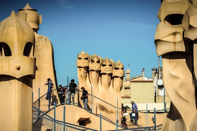 Barcelona Private Tour with Sagrada Familia Skip-the-Line - Your Guide Experience: What Top Reviews Suggest to Ask For