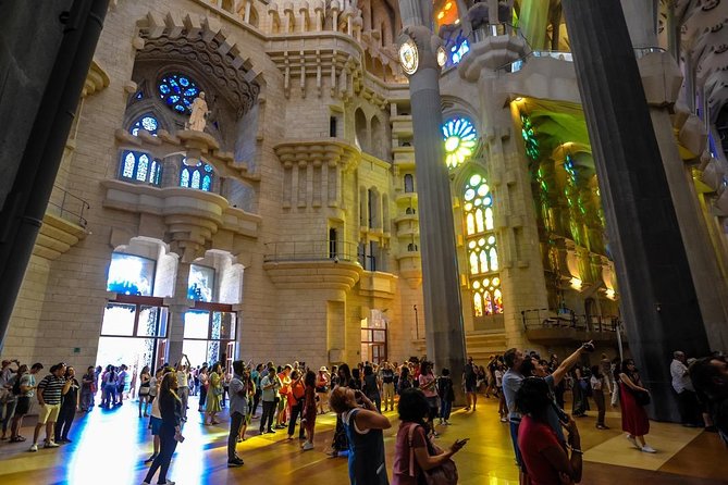 Barcelona Private Tour with Sagrada Familia Skip-the-Line - Practical Tips: Tickets, Walking, and How to Avoid Day-Drag