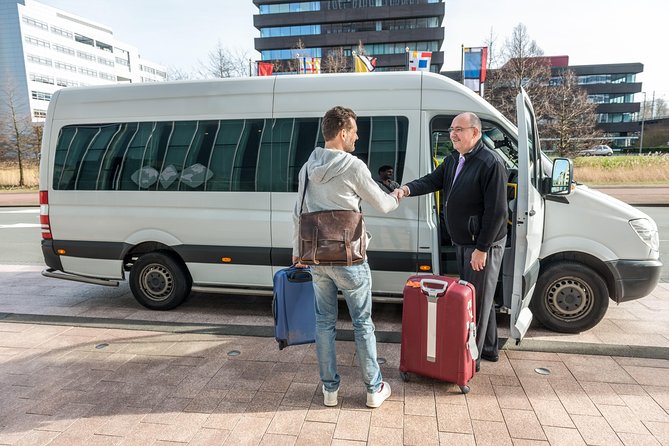 Barcelona Private Transfer from Cruise Port to Barcelona Airport - Luggage rules: the one place you must be exact