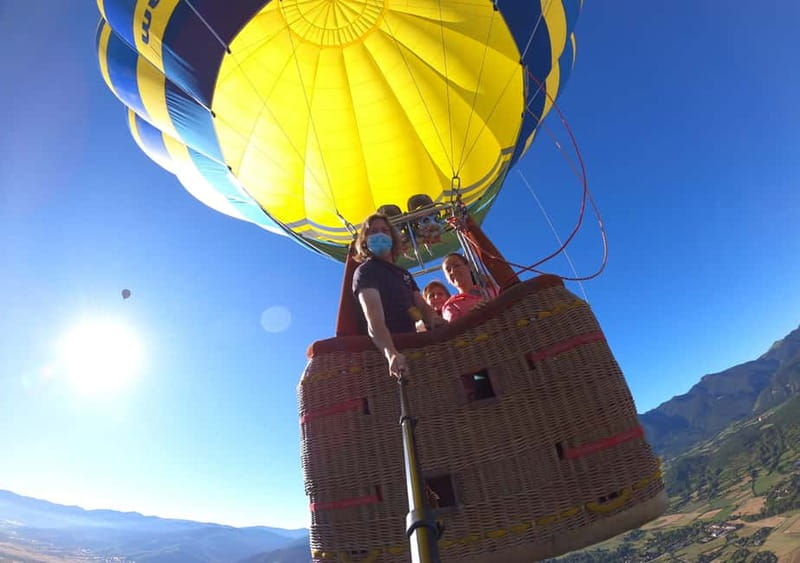 Barcelona Private VIP Balloon Flight with Pick-up Service - Private VIP balloon flight: what makes this Catalonia ride special