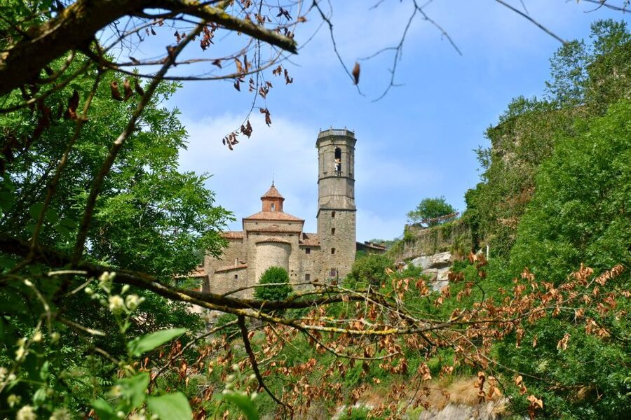 Barcelona: Pyrenees Villages and Trails Full-Day Tour - Should You Book It?