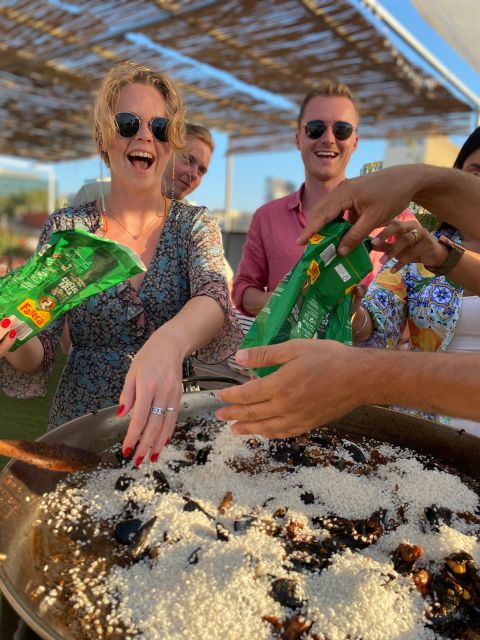 Barcelona: Rooftop Paella Cooking Class with Sangria - Price and value: is $82 worth it?