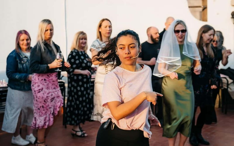 Barcelona: Rooftop Salsa Class with Bottomless Sangria - Getting to Safestay Barcelona, and why the location helps