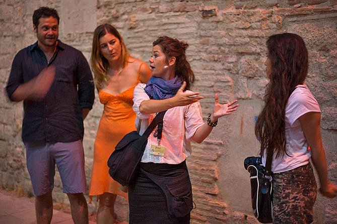 Barcelona's Dark History Night Tour - Cemeteries and the long shadow of punishment