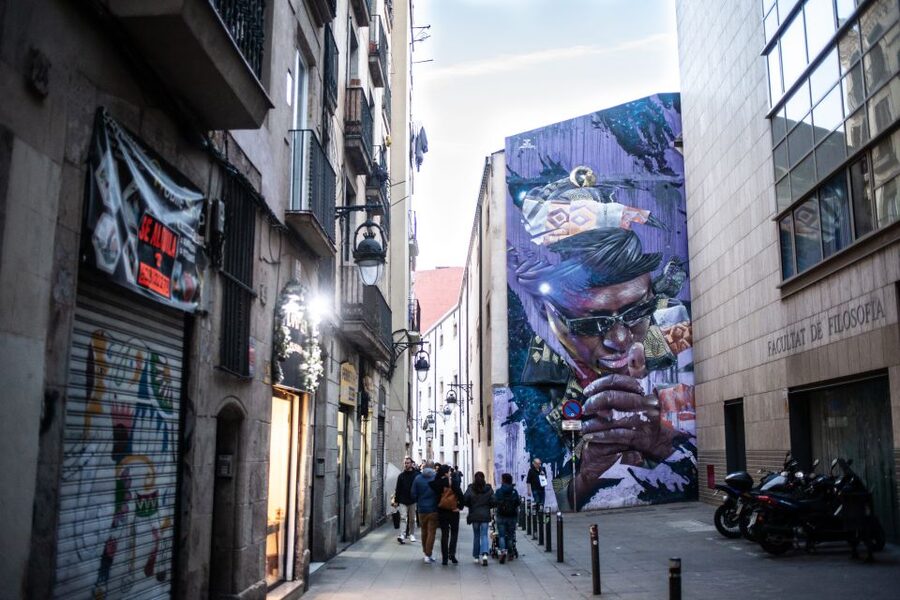 Barcelona's Dark History Walking Tour in El Raval - Old Hospital de la Santa Creu: Grounds, Garden, and “Spells” in Plain Sight