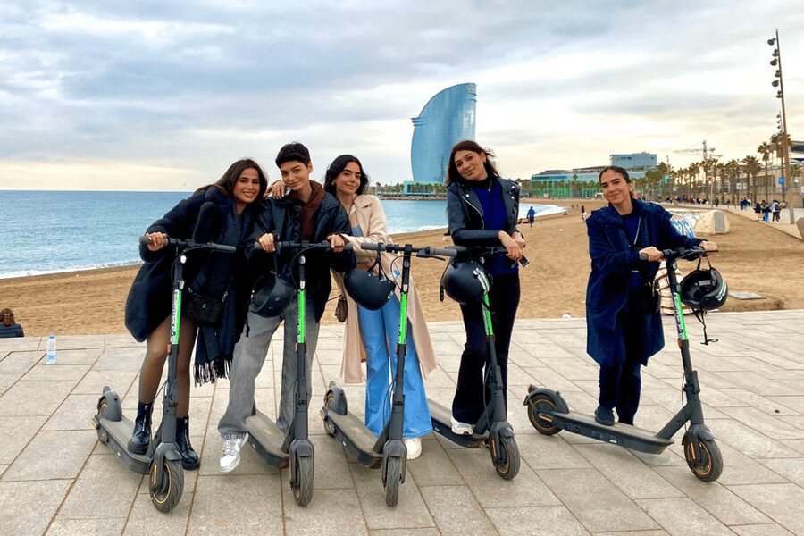 Barcelona: Sagrada Familia Electric Scooter or Bike Tour - Key highlights worth your attention