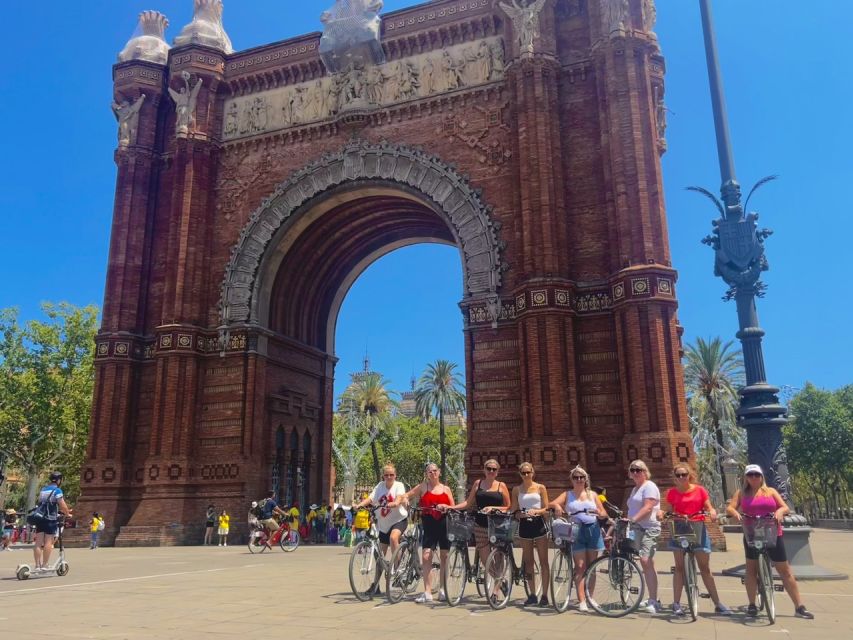 Barcelona: Sagrada Familia Electric Scooter or Bike Tour - Parc de la Ciutadella, Parliament of Catalonia, and the Zoo area