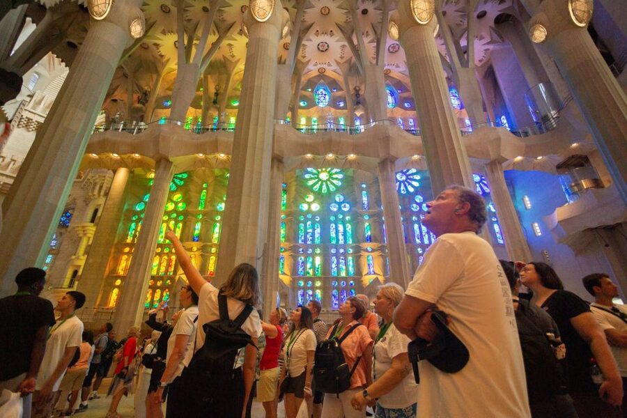 Barcelona: Sagrada Familia Fast-Track Guided Tour - Nativity and Passion Façades: Two Sacred Stories, One Monument