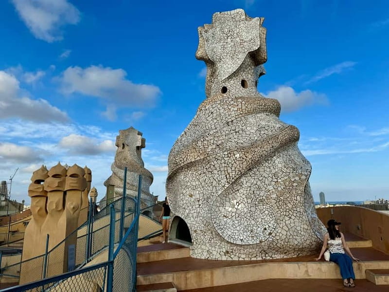 Barcelona: Sagrada Familia, La Pedrera & Cava Tasting Tour - Dress code and practical rules you should know