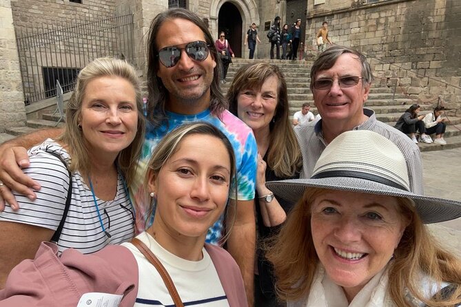 Barcelona: Sagrada Familia, Modernism and Gothic Quarter - Passeig de Gracia and Modernism Stories You Can Actually Use
