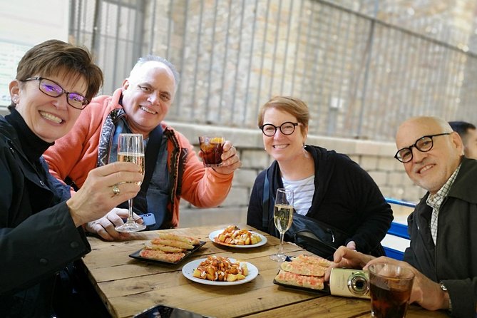 Barcelona: Sagrada Familia, Park Guell & Tapas Private Tour - What to wear, what to carry, and how to avoid a rough day