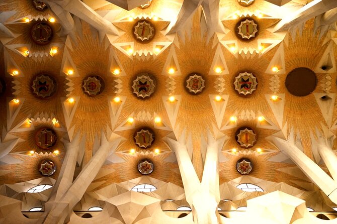 Barcelona: Sagrada Familia Skip-the-Line Guided Tour and Tickets - What You’ll See in the Cathedral Itself