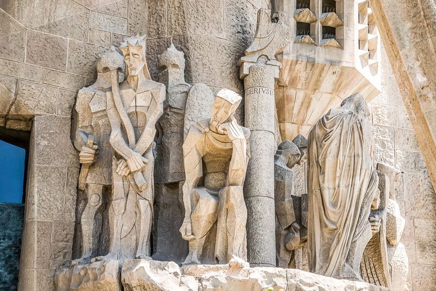 Barcelona: Sagrada Família Skip the Line Tour & Entry Ticket - Price and value: is $63 worth it?