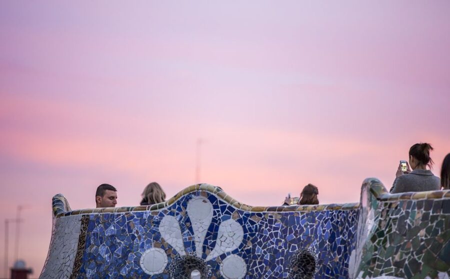 Barcelona: Sagrada Familia with Towers and Park Güell Tour - Sagrada Família guided time: 70-meter vaults and the basilica’s design story