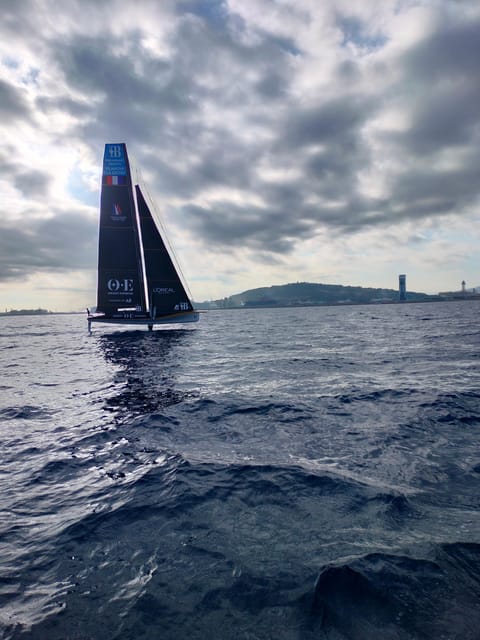 Barcelona: Sailing tour - Who the skipper is, and how hands-on sailing fits in