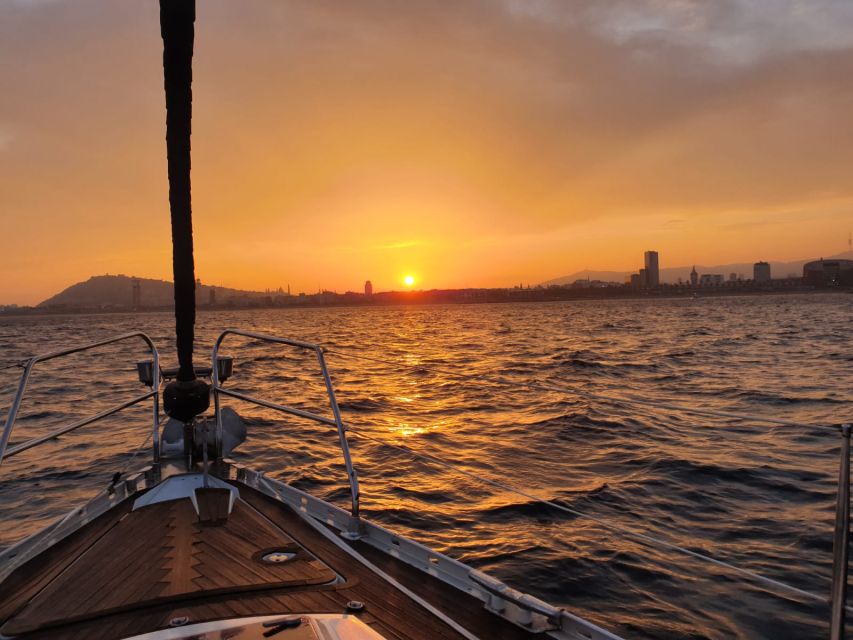 Barcelona: Sailing Tour with a Glass of Cava - How much sailing work will you do?