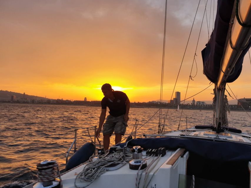 Barcelona: Sailing Tour with a Glass of Cava - Duration and pace: why 2 hours feels like the right length