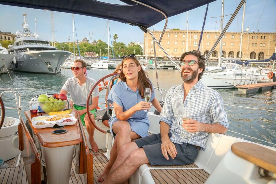 Barcelona: Sailing Tour with Spanish Tapas and Drinks - Setting Off From Port Olímpic on the Bombon