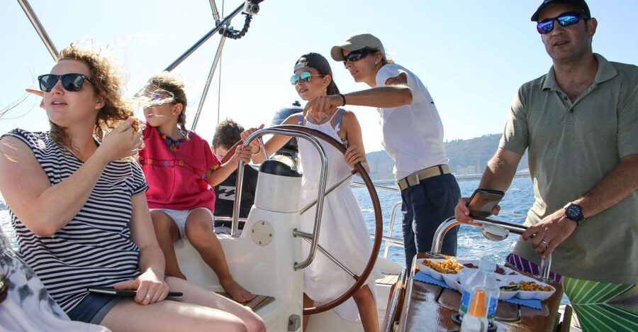 Barcelona: Sailing Tour with Spanish Tapas and Drinks - What $55 Buys You: Value and Trade-Offs