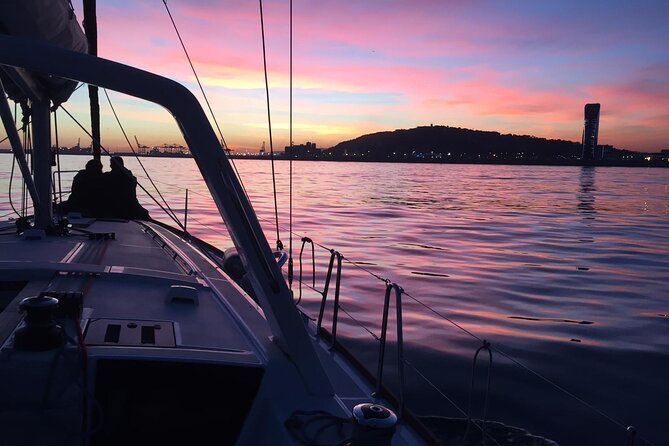 Barcelona: Sailing Tour with Tapas, Drinks, Swim & Sunset Option - Marina Port Vell meeting point: how to find the boat without last-minute stress