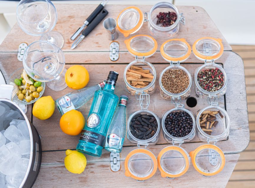 Barcelona: Sailing trip with GINTONIC workshop - Sailing, skyline, and the chance to steer