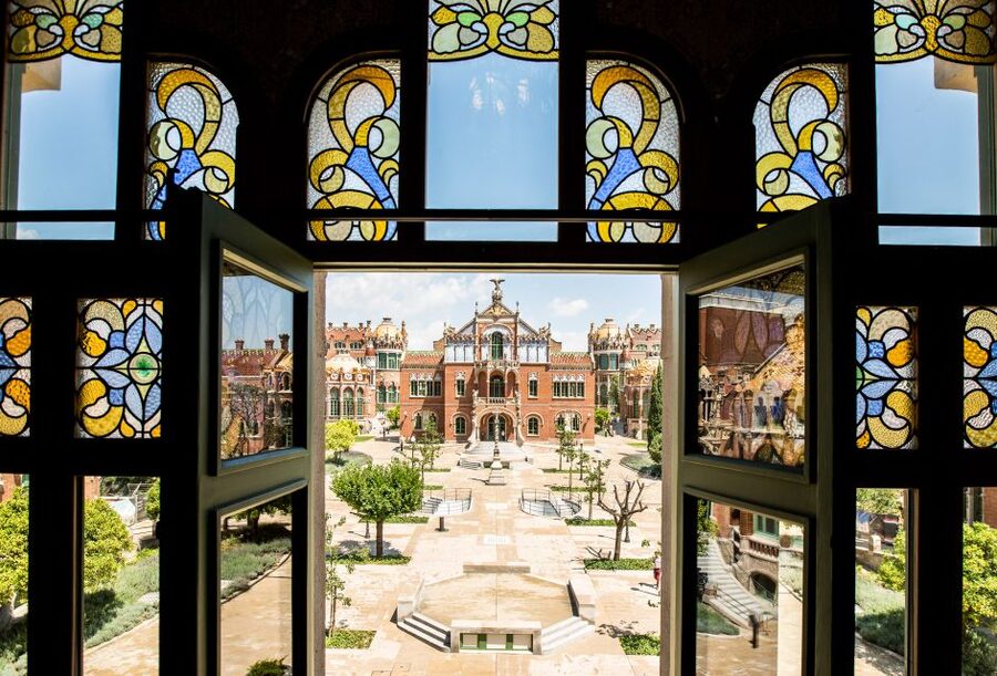 Barcelona: Sant Pau Recinte Modernista Entry Ticket - Gardens and pavilions: the hospital city concept