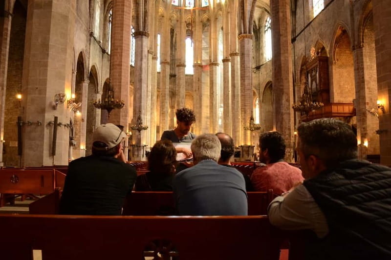 Barcelona: Santa Maria del Mar Tour & Terrace Access - Where to meet on Passeig del Born, 5-1, and how to avoid the scramble
