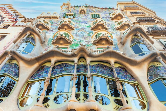 Barcelona Scavenger Hunt and Sights Self-Guided Tour - Pace, breaks, and why unlimited time is a hidden superpower