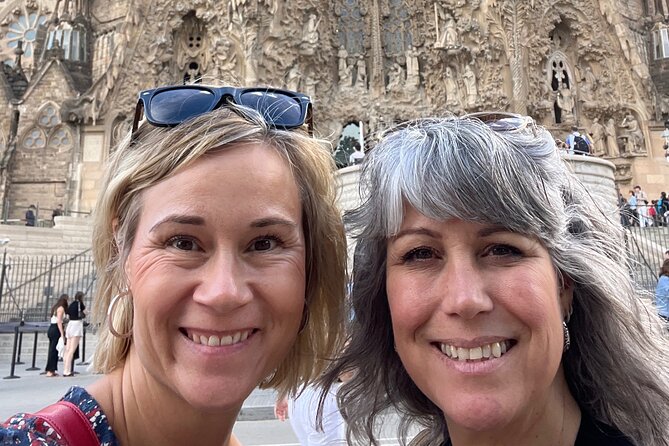 Barcelona Scavenger Hunt and Sights Self-Guided Tour - Price check: $10.58 per person and what you really get