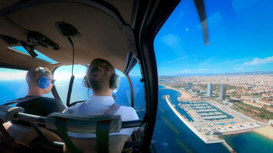 Barcelona: Scenic Helicopter Flight - Photo and Viewing Tips for Helicopter Windows
