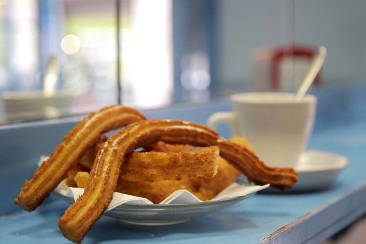 Barcelona: Secret Food Tour - What Changes On Sundays: Churros, Sunday Plates, And Calçots Season