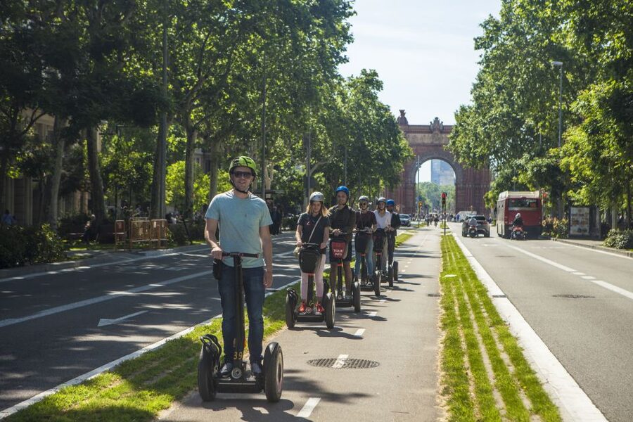 ❤️Barcelona Segway Tour ❤️ with a Local Guide - Price and value: what $34 buys you in time, access, and energy saved