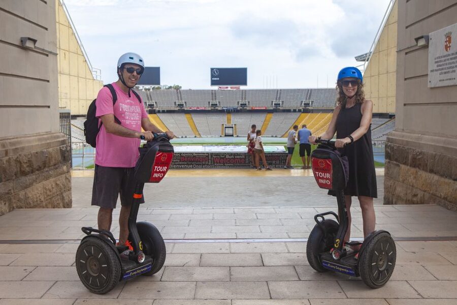 ❤️Barcelona Segway Tour ❤️ with a Local Guide - Small groups, fun pacing, and how to get the most out of your 1 to 3 hours