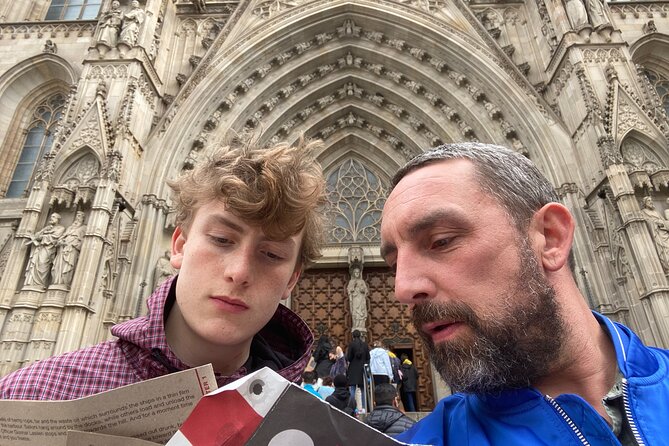 Barcelona Self-Guided Murder Mystery Tour by the Cathedral of Barcelona - The ending at Plaça de la Seu, and how to plan your finish