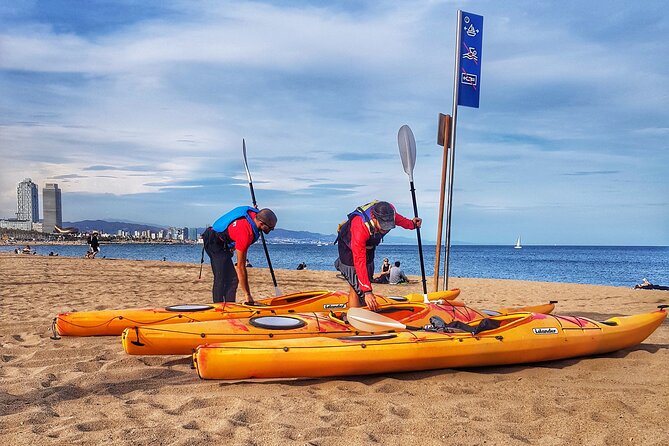 Barcelona Skyline Kayaking Coupled with Delicious Tapas - Returning, showering, and heading into La Barceloneta for tapas