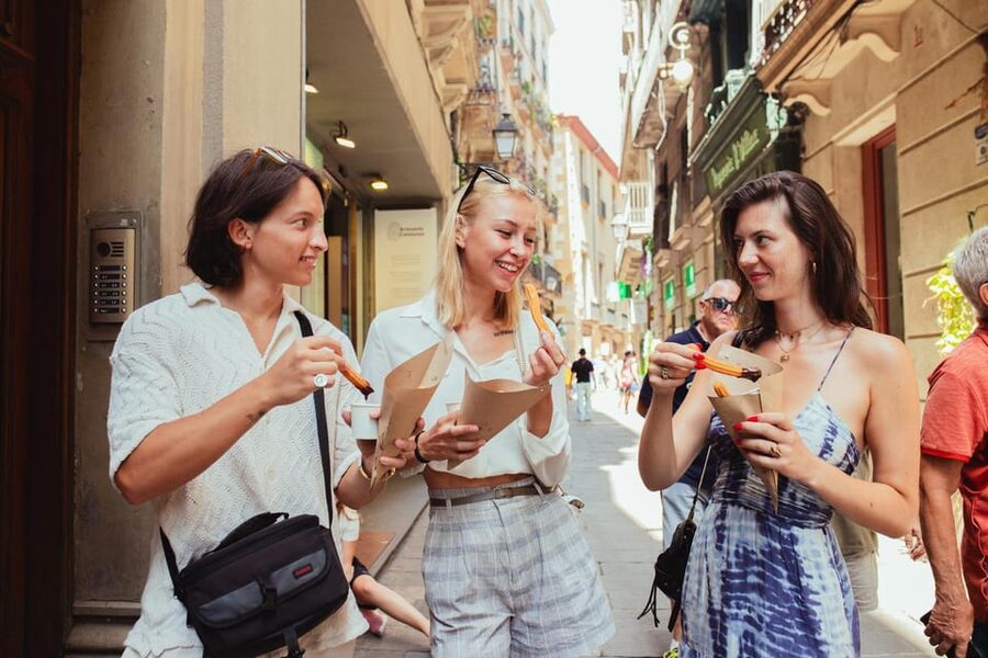 Barcelona: Small Group Gothic, Tapas & Churros Tour! - Key things I’d focus on before you go