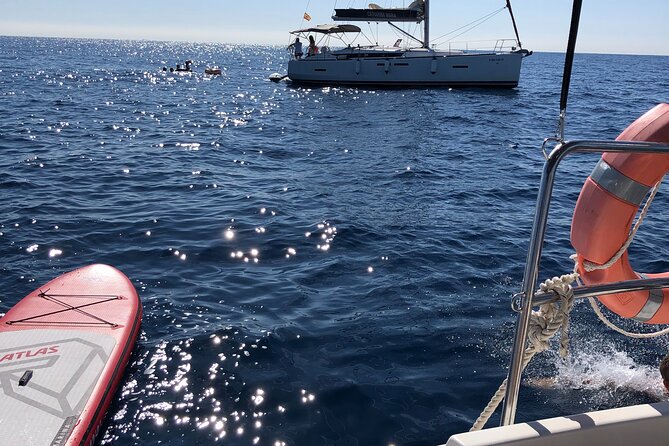 Barcelona Small Group Sailing with Snacks and Cava - How the 2 Hours Work With a Real Barcelona Itinerary