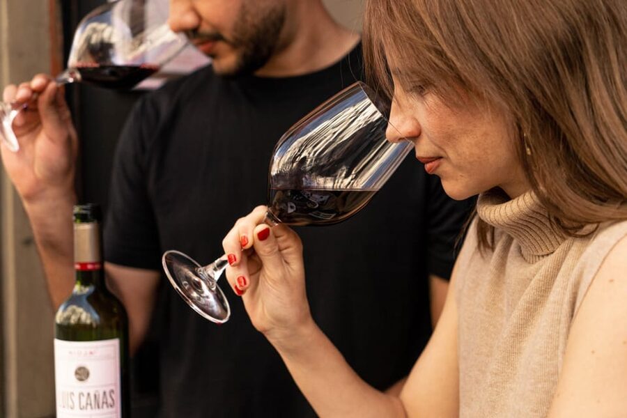 Barcelona: Sommelier-Led Food & Wine Tasting Tour - Pace, walking route, and how to prepare so it feels effortless